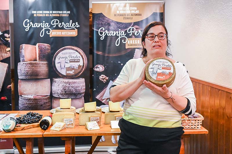 Isabel Labarta presentacion queso viejo Granja Perales