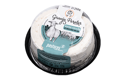 queso fresco oveja granja perales